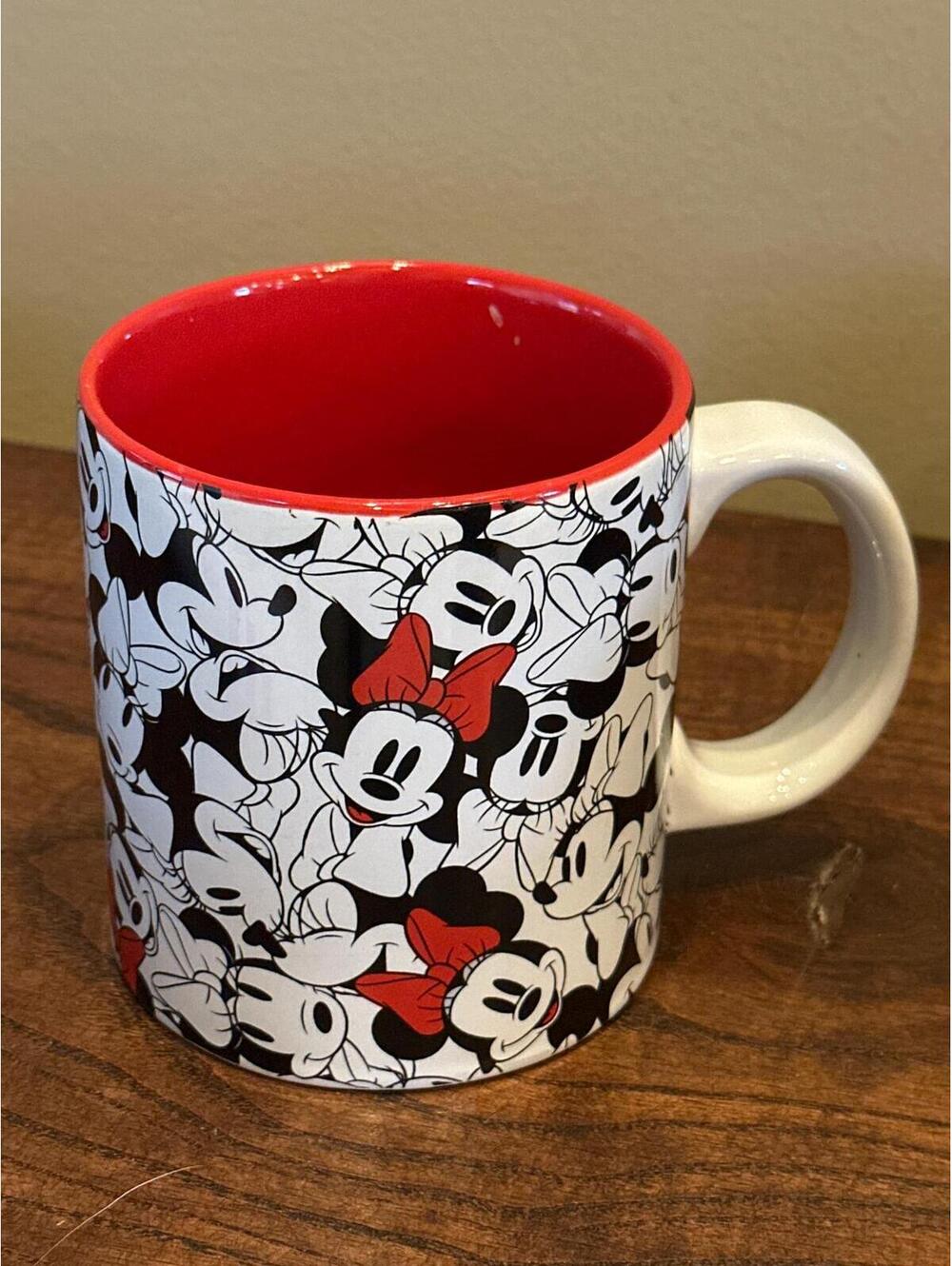 Disney Store Mickey Mouse Minnie Mouse Faces Large Coffee Mug/Soup Mug